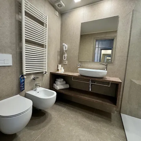 فندق Porto Azzurro 3*