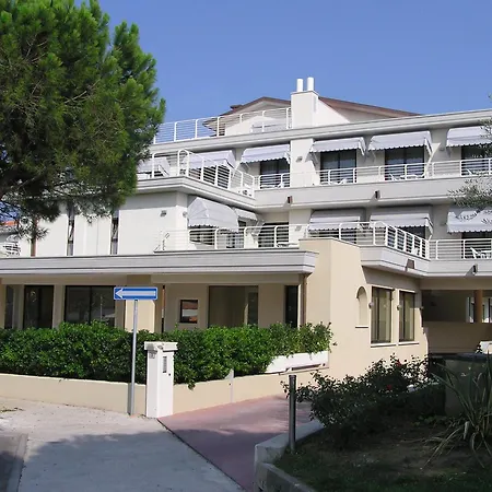 Porto Azzurro シルミオーネ