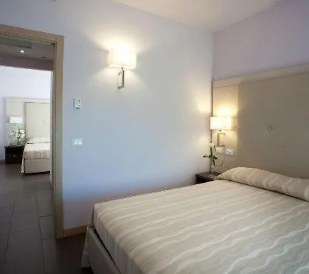 ホテル Porto Azzurro