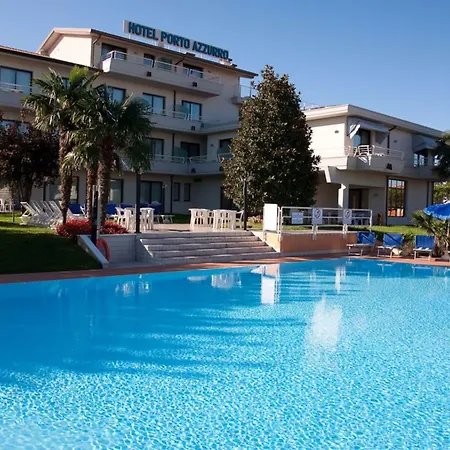 Porto Azzurro Hotel